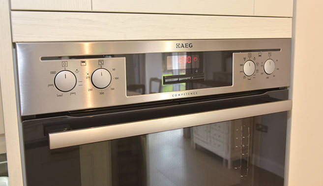 Oven